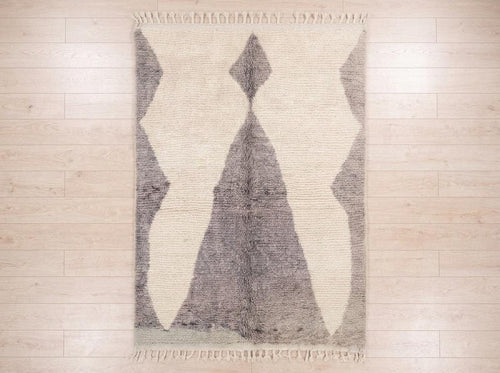 Hand-Knotted Moroccan Diamond Rug – Organic Wool, Charcoal Cream