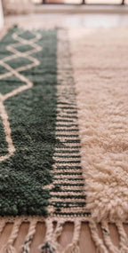 Green & Cream Beni Ourain Rug – Hand-Woven Wool