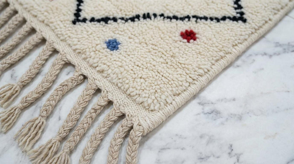 Hand-Knotted Wool Rug | Modern Moroccan Diamond Pattern, Cream Base