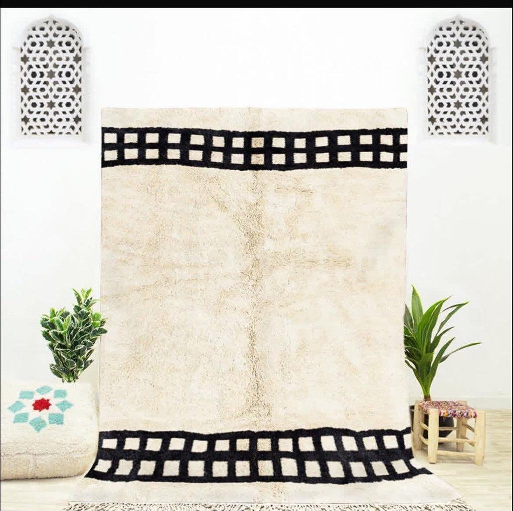 Cream & Black Geometric Wool Rug – Boho Shag Pile