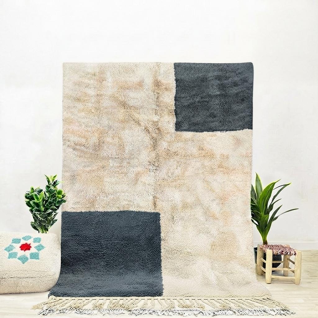 Hand-Knotted Moroccan  Gray  Area Rug - Plush Cream Wool Berber Style - Minimalist Hand-Tufted Floor Decor for Modern Homes