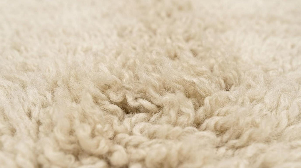 Handmade Geometric Moroccan Rug - Plush Cream Wool with Emerald Line Motif - Minimalist Berber Style Area Rug for Modern Home Decor