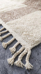 Handmade Beni Ourain Rug – Geometric Boho Carpet