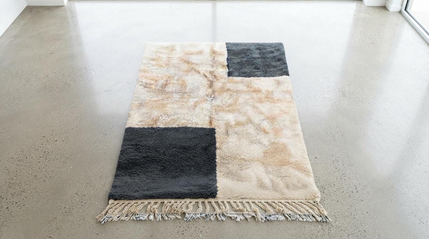 Hand-Knotted Moroccan  Gray  Area Rug - Plush Cream Wool Berber Style - Minimalist Hand-Tufted Floor Decor for Modern Homes