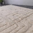 Moroccan Traditional Wool Rug. Hand-Woven Rug ,Tribal Berber DisignAtlas Mountains Decor